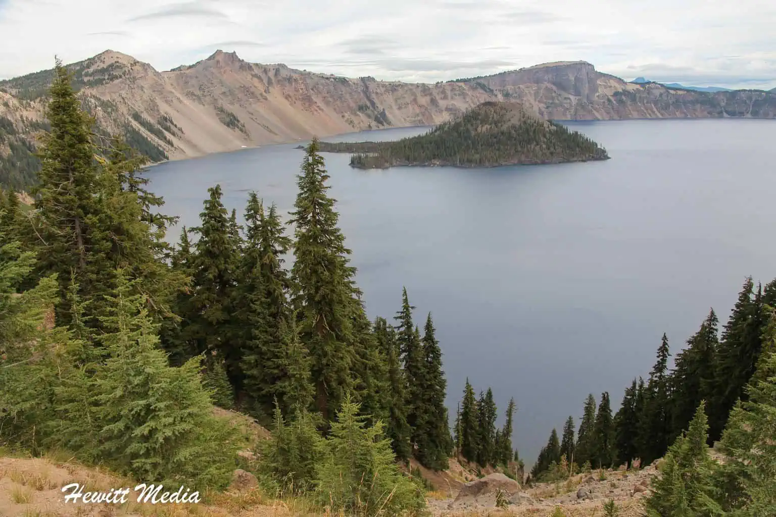 Best Hikes in the National Parks - The Rim Trail in Crater Lake
