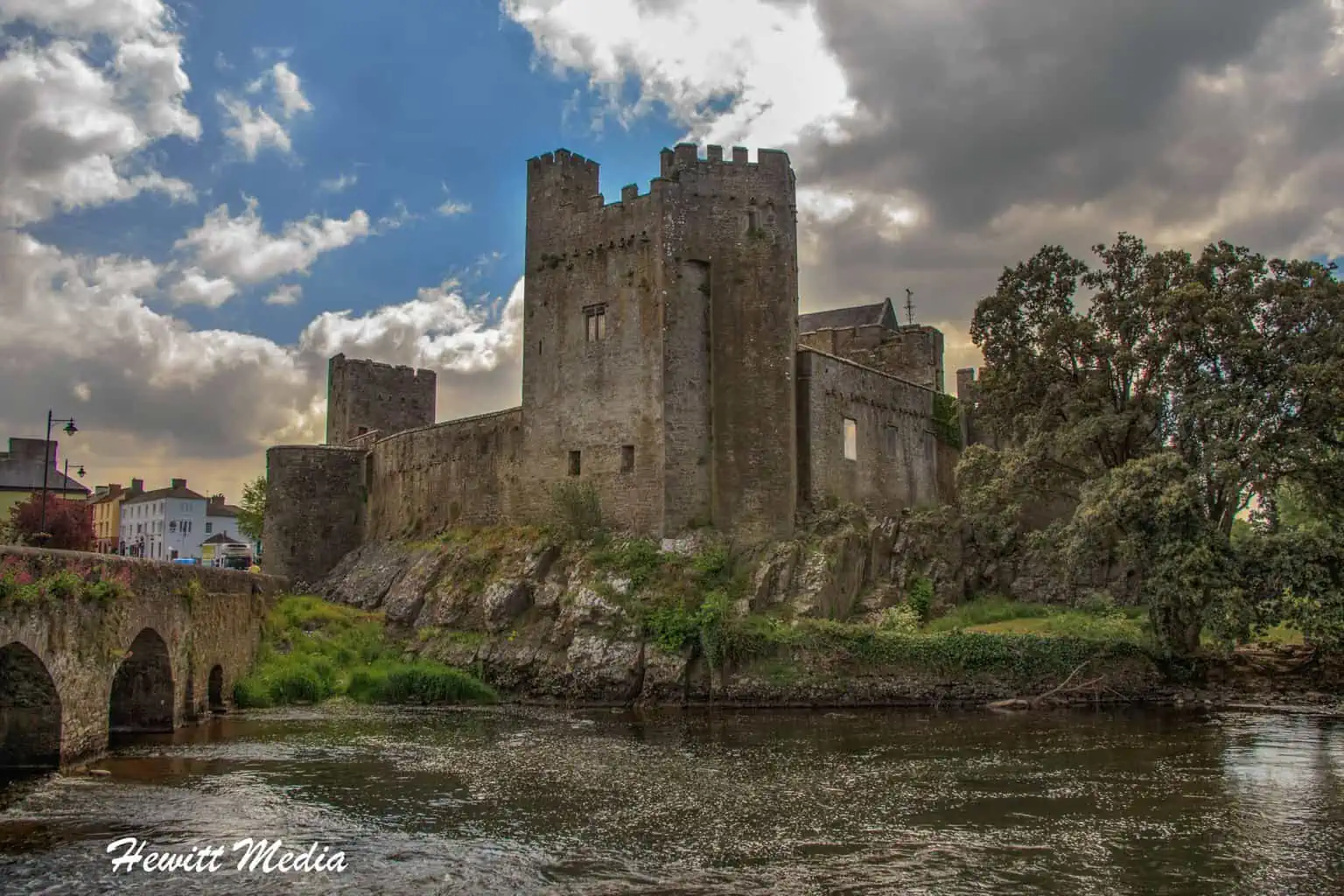 The Ultimate Cahir Castle Visitor Guide