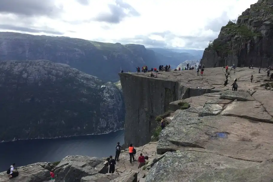 Travel Bucket List 2023 - Norway Hiking