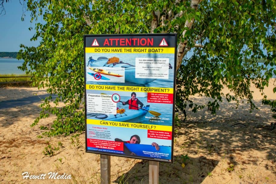 Pictured Rocks Travel Guide - Kayaking Safety Tips