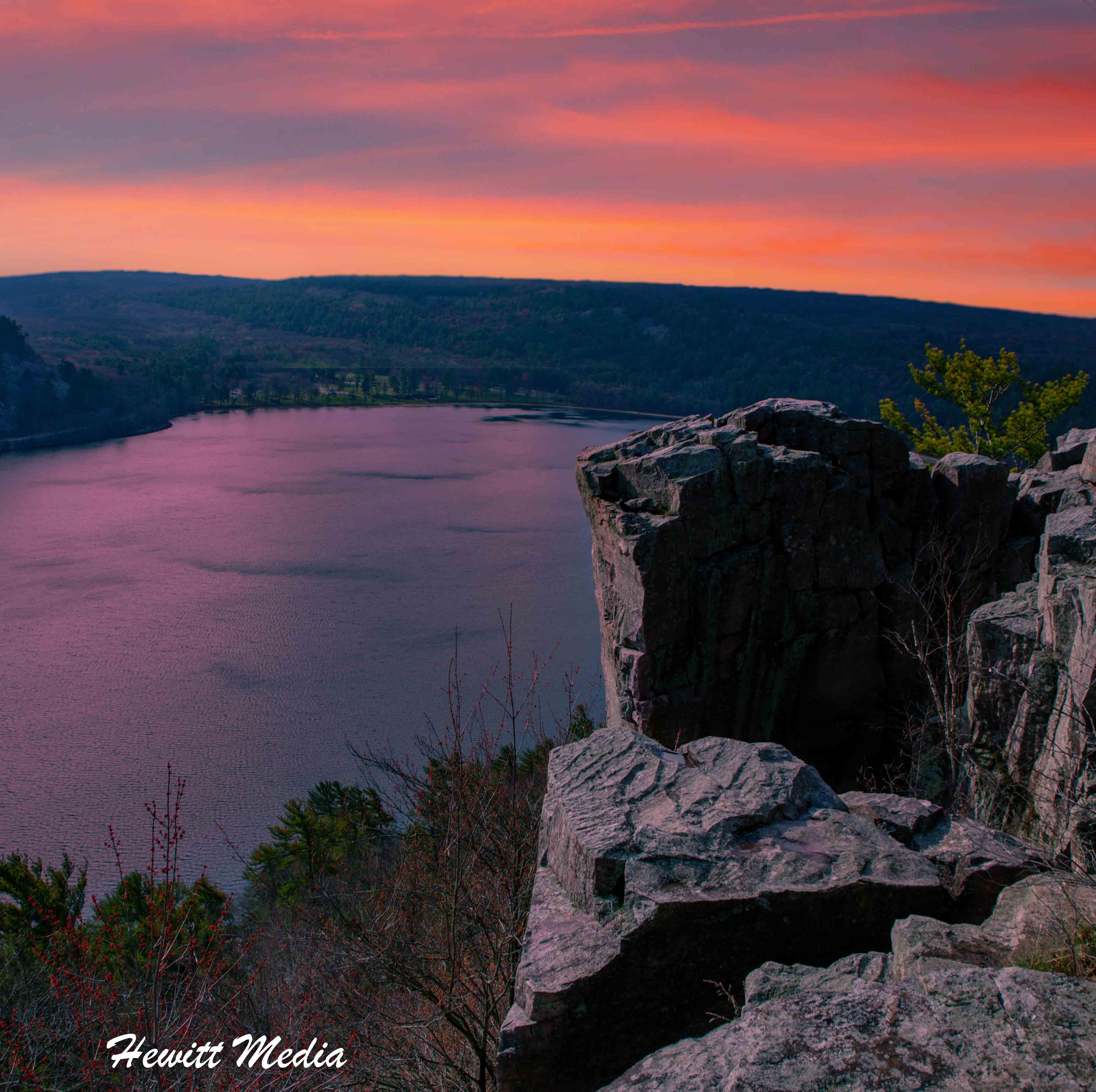 Instagram Travel Photography:  Devil’s Lake State Park