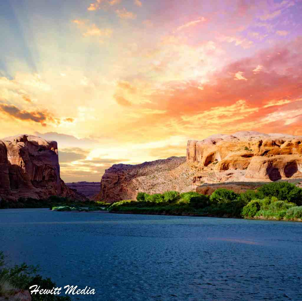 Instagram Travel Photography - Moab Sunset