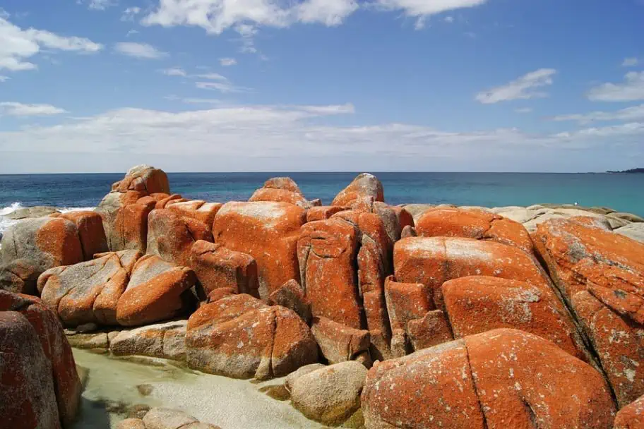 Things to See When Visiting Australia - THe Bay of FIres