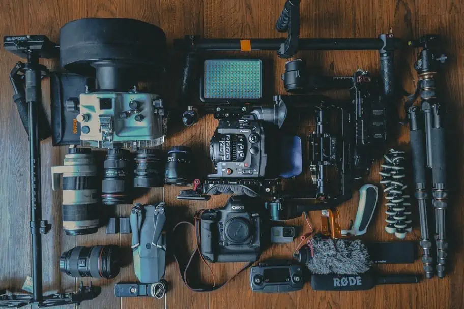 18 Essential Pieces of Gear for Travel Photographers